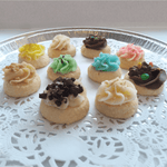 Load image into Gallery viewer, Small Buttercream Shortbreads - Gift Box
